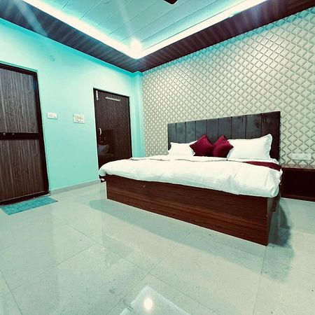 Hotel Gulab Residency Varanasi Exterior foto