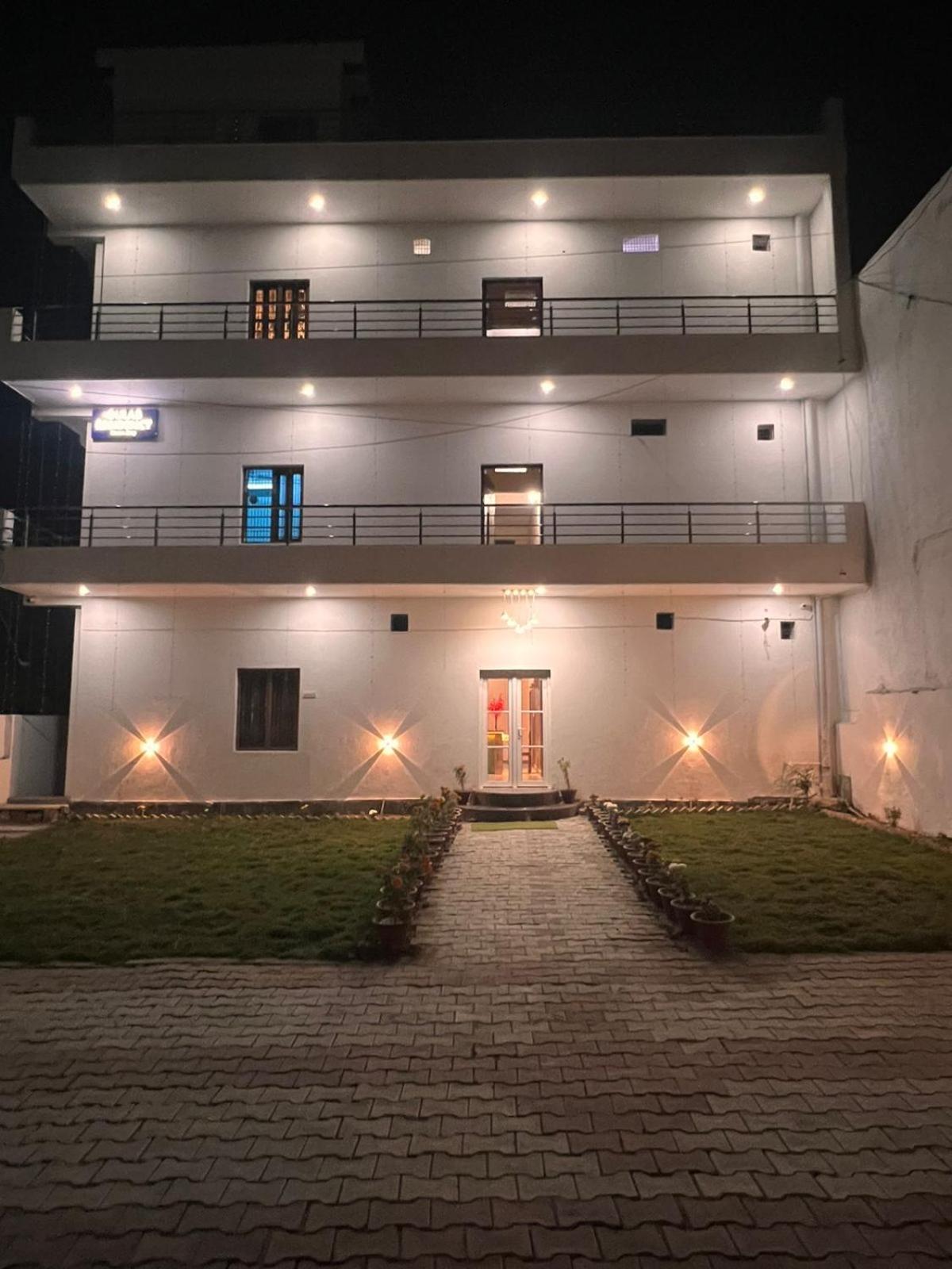 Hotel Gulab Residency Varanasi Exterior foto