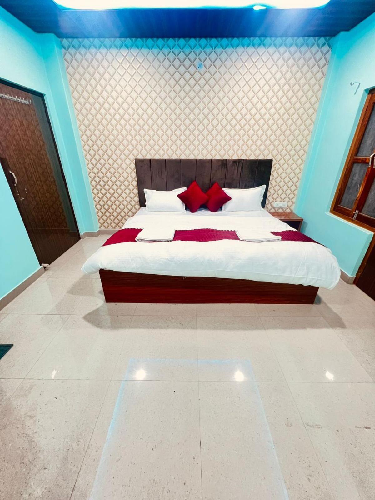 Hotel Gulab Residency Varanasi Exterior foto